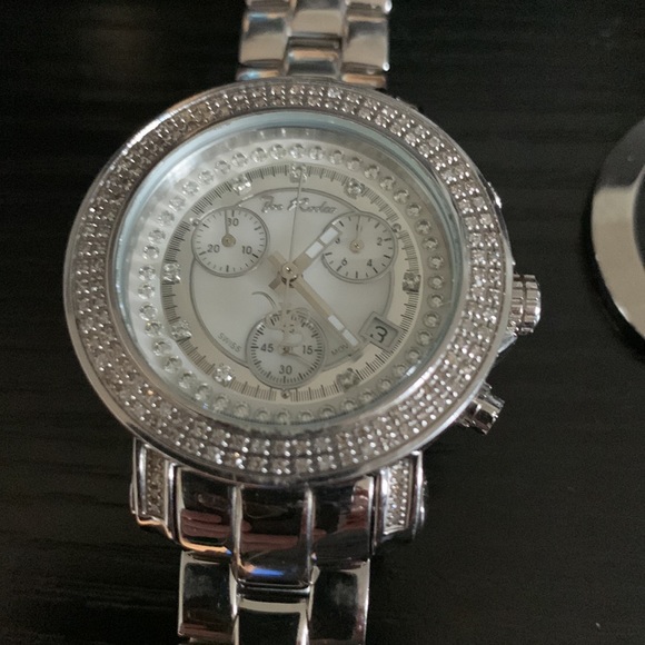 Hardly used joe rodeo womens watch - Picture 3 of 4